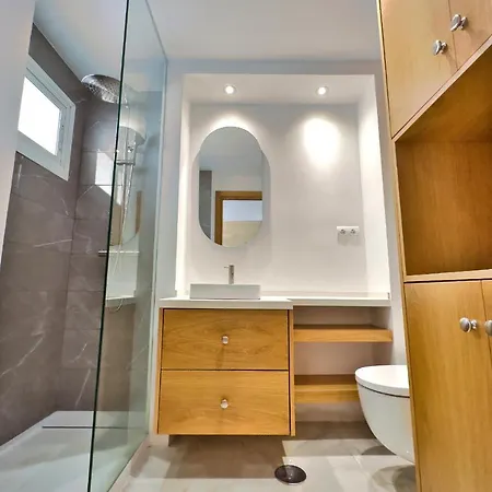 Diana 206. Completely Renovated On The Beachfront. 公寓