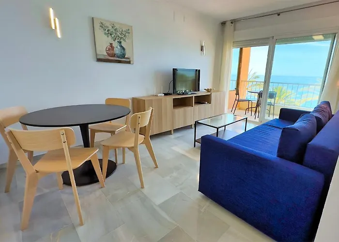Diana 206. Completely Renovated On The Beachfront.