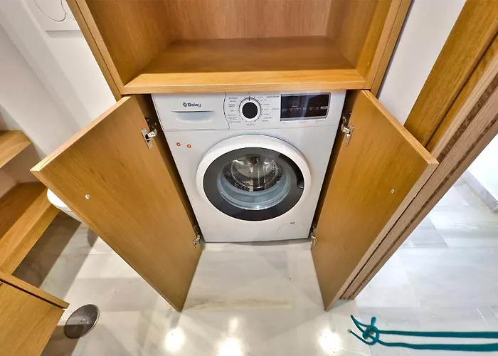 Apartament Diana 206. Completely Renovated On The Beachfront. *