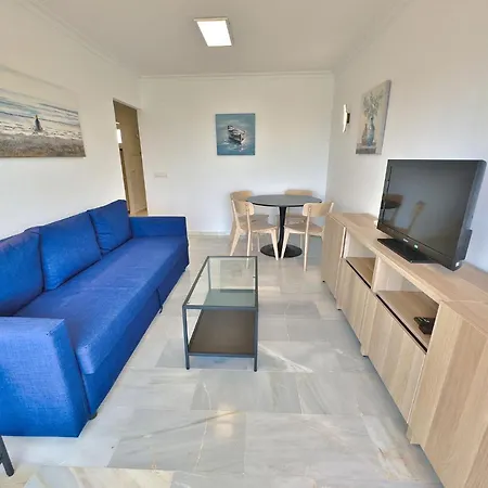 Diana 206. Completely Renovated On The Beachfront.